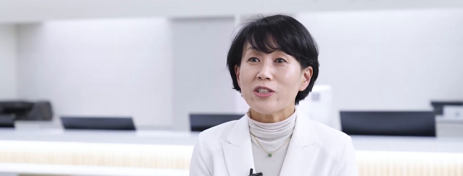 우아성한의원 · 정은아 대표원장 인터뷰 장면
